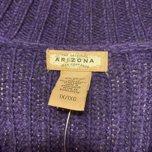 Arizona Grape Purple Sweater  size 1XJr Plus NWT - Picture 2 of 7